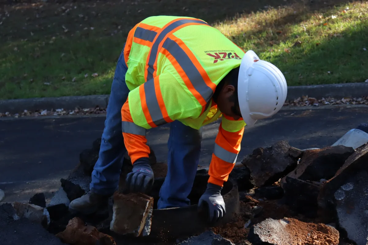 Manhole_10-2_(53)